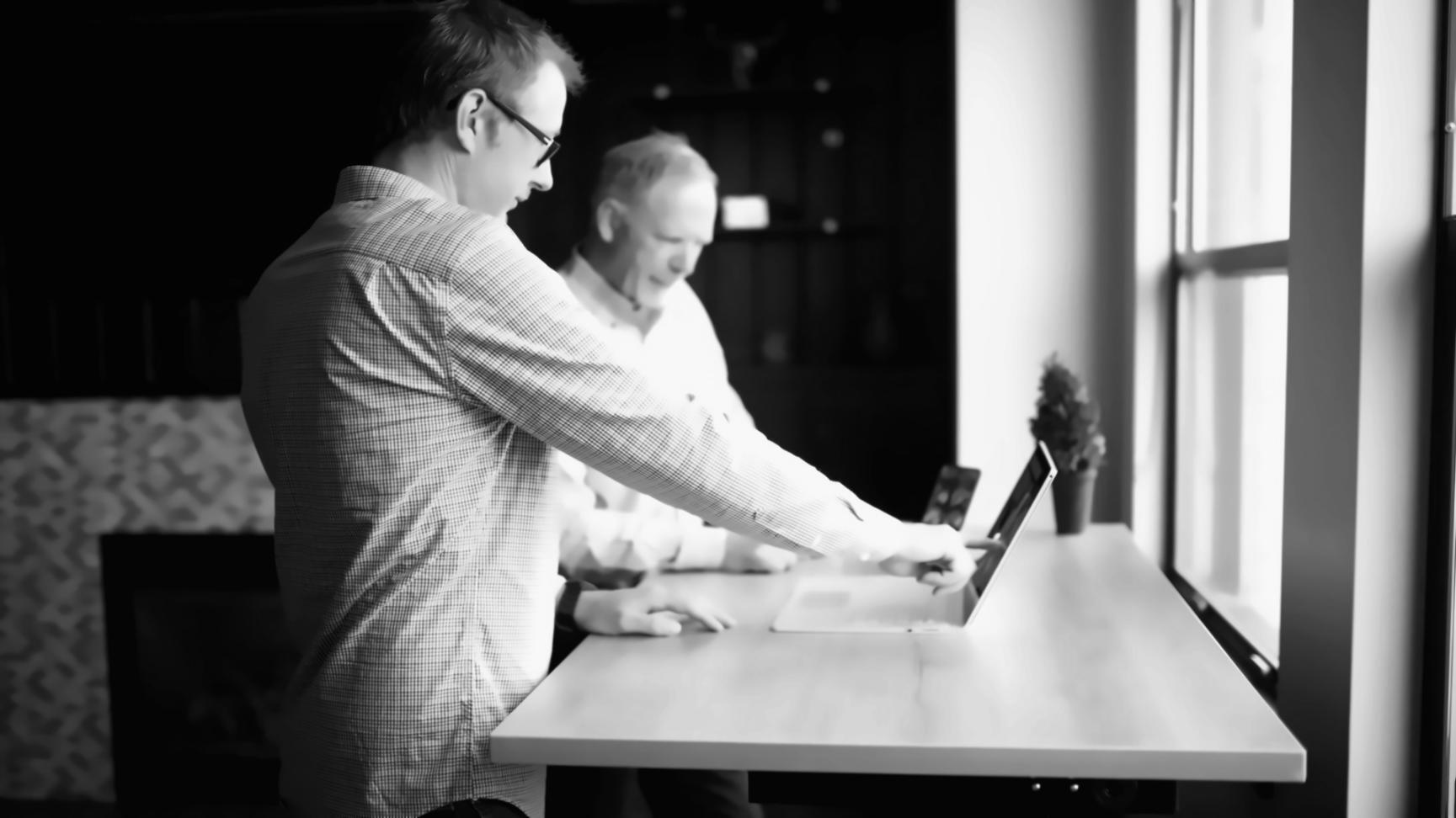 Proceso de evaluación de riesgos y oportunidades para asignación de capital